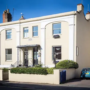 Crossways Cheltenham